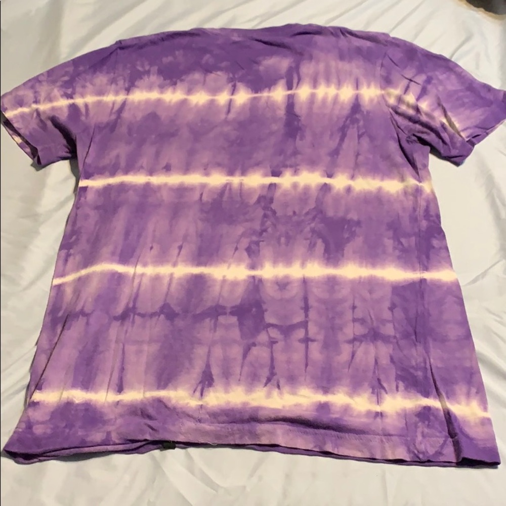 T-Shirt - Picture 2 of 2